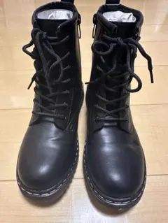 ブラックレースアップブーツ サイドファスナー付き　24センチ