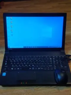 laptopのサムネイル