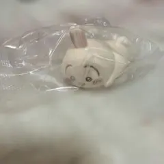 ちいかわ　もっちりころりん　うさぎ