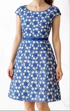 TOCCA BOSSA ワンピース 店舗限定カラー　サイズ０　新品未使用タグつき