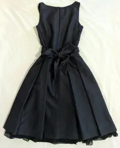 INGNI(イング)サイズMノースリーブひざ丈ドレス　ブラック