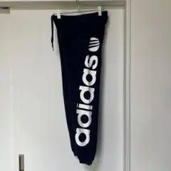 adidas アディダス スウェットパンツ　パフォーマンスロゴ刺繍