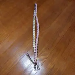 カラフル編み込みスマホショルダーストラップ
