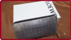 LOEWE 三つ折り財布 アナグラム パンチング ベージュ C500TR2X01 LOEWE 三つ折り財布 アナグラム パンチング ベージュ C500TR2X01