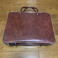 Item thumbnail for item aaa1c2ca-abee-40b9-9c9a-00cfeb221918