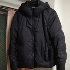 【U】 UNIQLO シームレスダウン ブラック