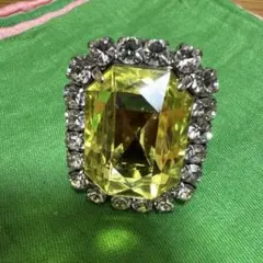 f*i様 ヴィンテージ ⭐︎REGENCY⭐︎ラインストーンのブローチと