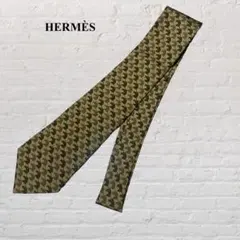 HERMES エルメス ネクタイ 総柄 シルク アニマル柄 高級感 ビジネス