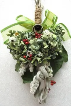 ♪merryXmas(^^装いの紫陽花ドライフラワースワッグベル付き【普通郵便】