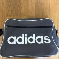 スポーツバッグ　adidas