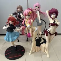 美少女　フィギュア　まとめ売り　喜多郁代　姫崎莉波　ラクス　ルナマリア　ララのサムネイル