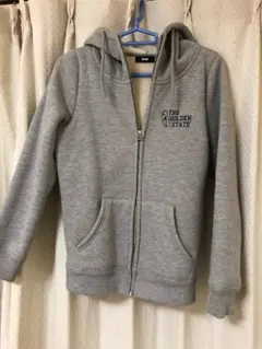 RODEO CROWNSパーカー