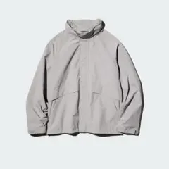 ウインドプルーフスタンドブルゾン　未使用に近い　グレー