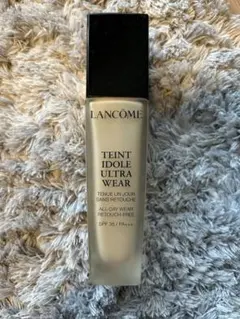 ⭐︎LANCOME TEINT IDOLE ULTRA WEAR B-01⭐︎