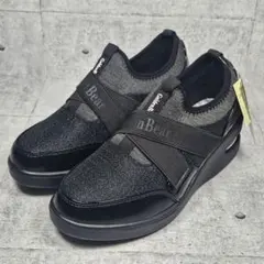 【新品 タグ付き】Golden Bear スニーカー 厚底 軽量 スリッポンのサムネイル