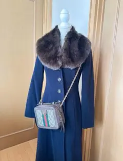 【美品】LAURA ASHLEY ウールロングコート ベルベット　Aライン 紺 美品】LAURA ASHLEY ウールロングコート ベルベット Aライン 紺