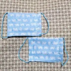ハンドメイド、白熊柄の子供用マスク、水色、2点セット
