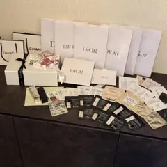 ディオール Dior プラダ PRADA シャネル CHANEL サンプル