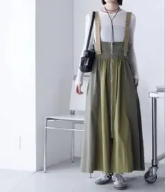 Yukko×Ezick】Asymmetry tiered ベロアキルトスカート - メルカリ