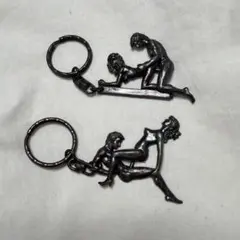 【2種セット】昭和レトロ 男女 キーホルダーのサムネイル