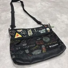 Columbia コロンビア サコッシュ ショルダーバッグ キャンプ総柄 黒