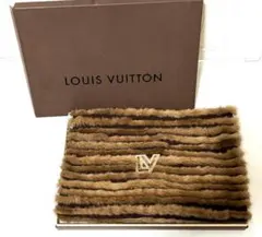 2025年最新】LOUIS VUITTON ネックウォーマー・スヌードの人気アイテム