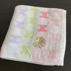 セリーヌ　幸せのクローバー　タオルハンカチ