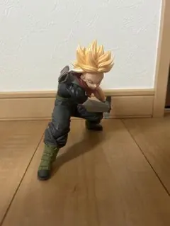ドラゴンボール トランクス フィギュア