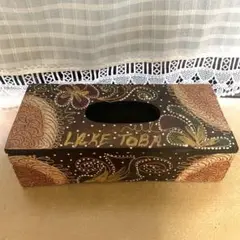 インドネシアティッシュボックス