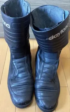 Item thumbnail for item 4e468b7d-0d3d-46d2-a80d-c148ee62bd8e