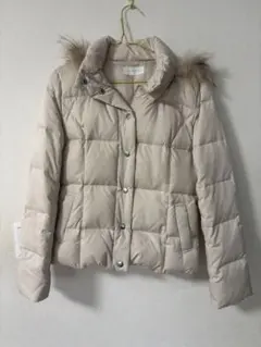 anySiS ベージュ ファー付きダウンジャケット最終値下げ‼️