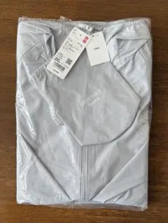 ユニクロ　ポケッタブルUVカットパーカ　3XL 新品未使用