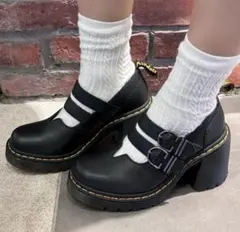 【新品未使用】 Dr Martens EVIEE メリー ジェーン シューズのサムネイル
