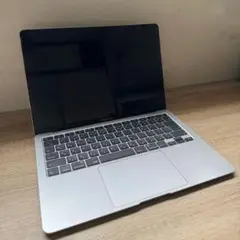 【美品】MacBook Air 2020