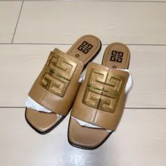 GIVENCHY フラットサンダル 35インチ ベージュのサムネイル