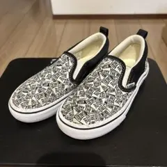 VANS スリッポン キッズシューズ ホワイト/ブラック