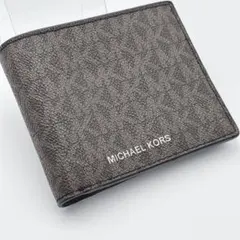 MICHAEL KORS MKモノグラム　二つ折り財布 ブラウン系　ロゴプリント
