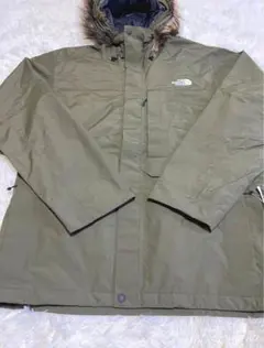 The North Face フード付きジャケット オリーブグリーン