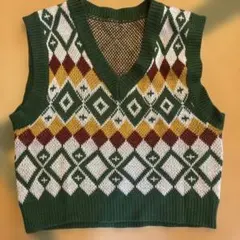 [美品]SHEINニット柄ベスト