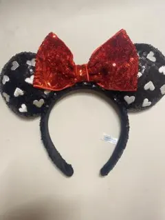 ミニーマウス風カチューシャ 黒と赤のスパンコール