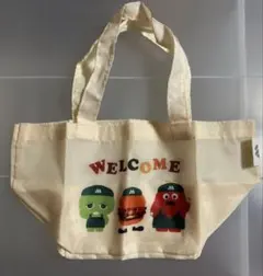 Item thumbnail for item f2171389-c7f5-422f-bd52-31d8e5703df2