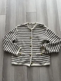 ミラオーウェン　金釦ショート丈ニットカーディガン