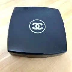 CHANEL LIGNE ET COULEUR DES LEVRES 口紅