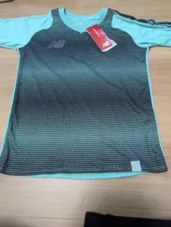 ニューバランス　130センチ　半袖Tシャツのサムネイル