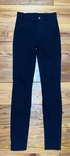 UNIQLO スキニーパンツ ブラック S