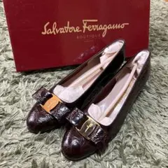 【新品】フェラガモ ヴァラ ブラウン クロコ　5B