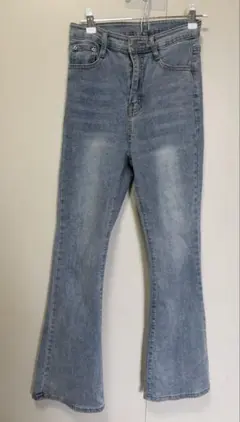 DHOLIC ブーツカットデニムのサムネイル
