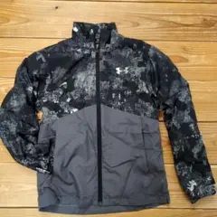 Under Armour 迷彩柄ジャケット YMD