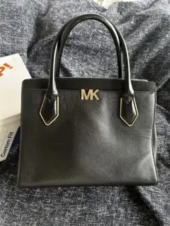 MICHAEL KORS ブラックトートバッグ