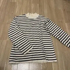 フリルセーター